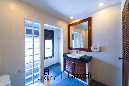 446 metro cuadrado 4 ` 4 Baño Villa de Venta