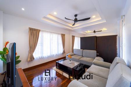 446 metro cuadrado 4 ` 4 Baño Villa de Venta