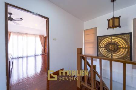 RÉNOVÉE / 243 m² de surface habitable / 4 chambres + 4 salles de bains