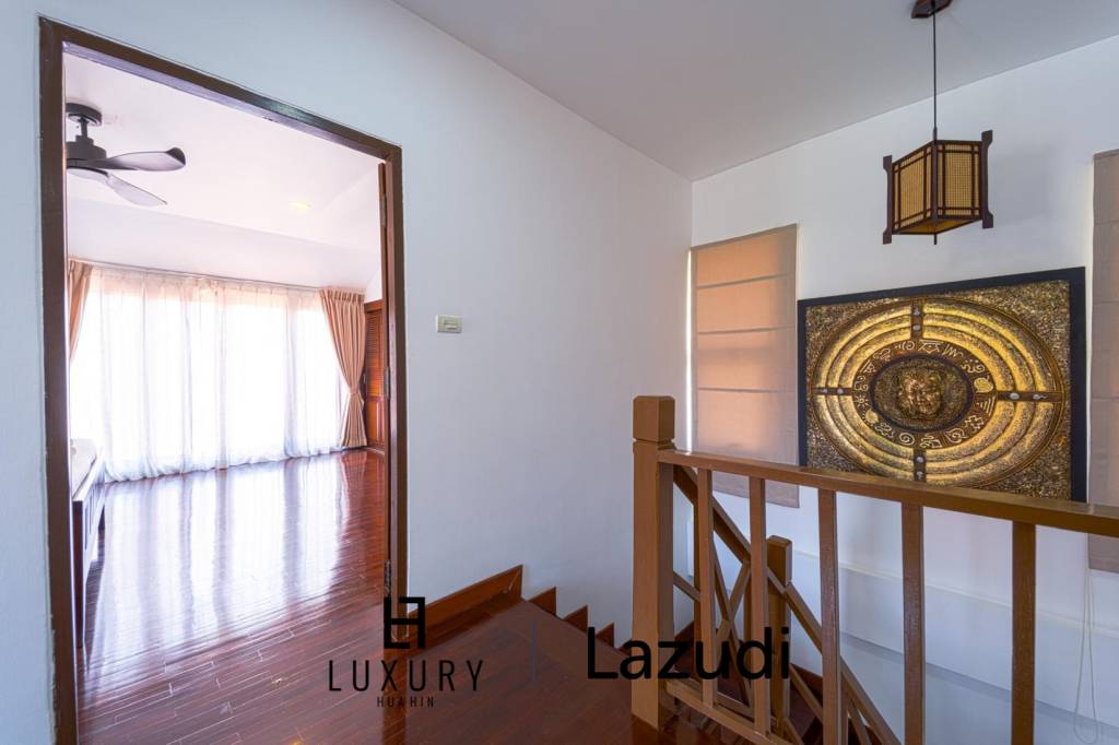 446 metro cuadrado 4 ` 4 Baño Villa de Venta