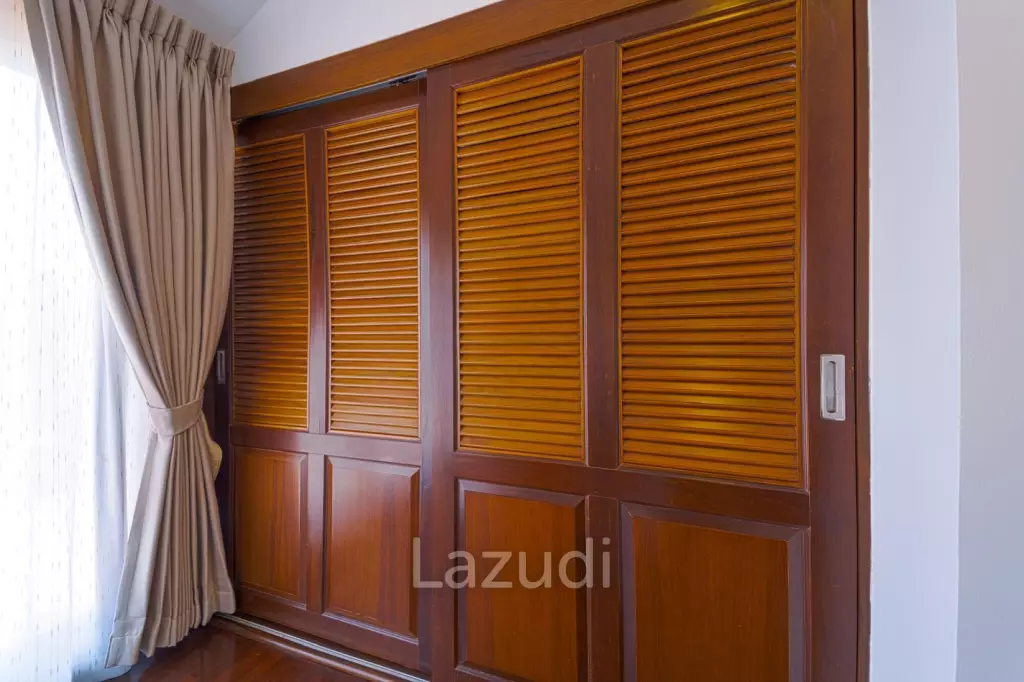 Exquisite Balinese-Style Villa in Beverly Hills Hua Hin