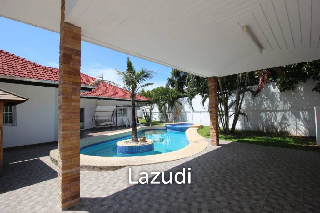 3 bed 3 bath pool villa in Nong Khae Hua Hin