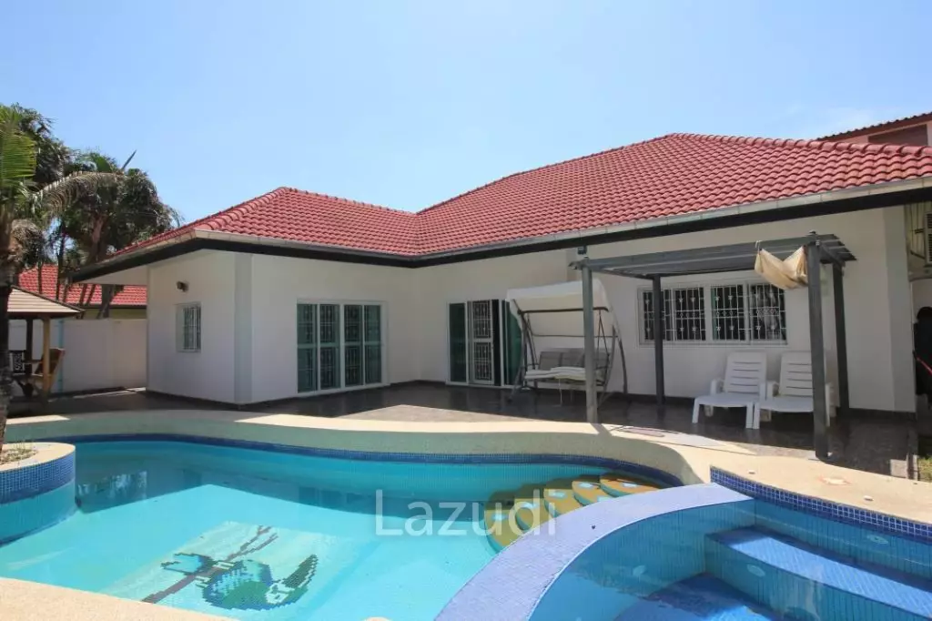3 bed 3 bath pool villa in Nong Khae Hua Hin