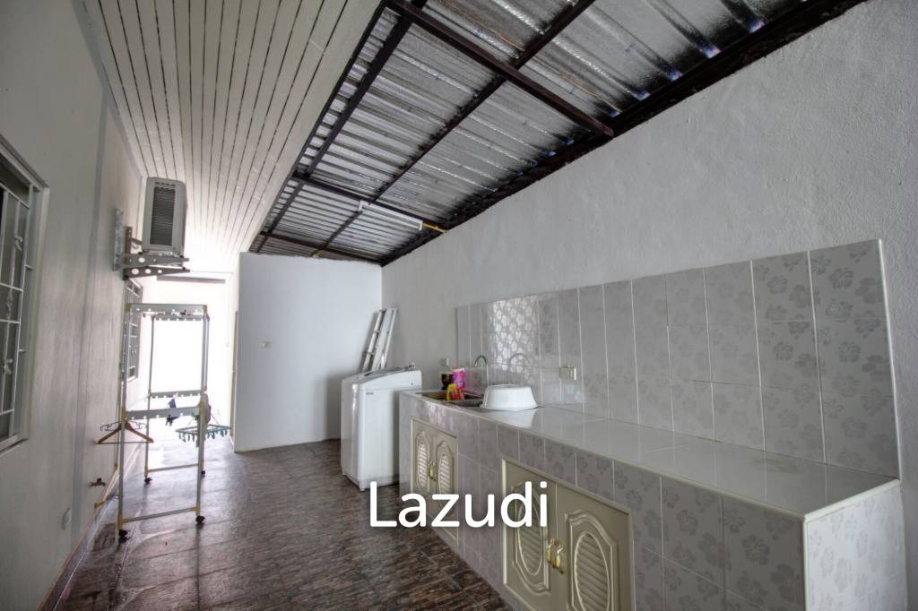 3 bed 3 bath pool villa in Nong Khae Hua Hin