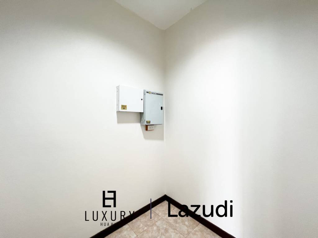 Stadtnah / privater Pool / 3 Schlafzimmer + 3 Bäder