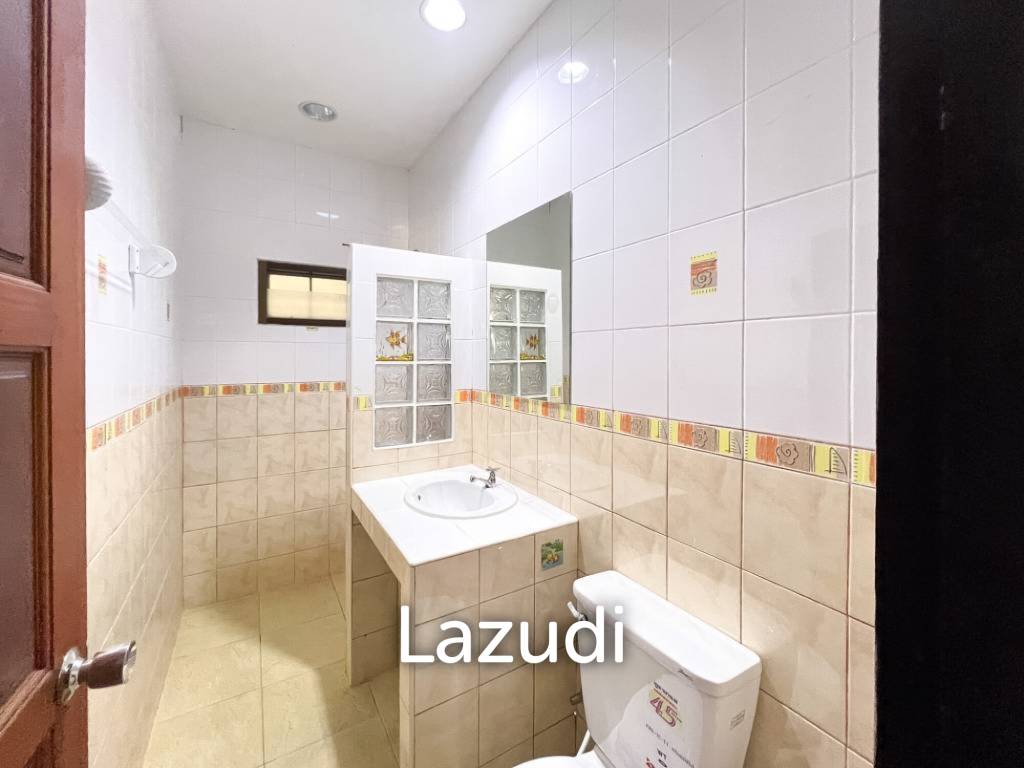 3 bed 3 bath pool villa in Nong Khae Hua Hin