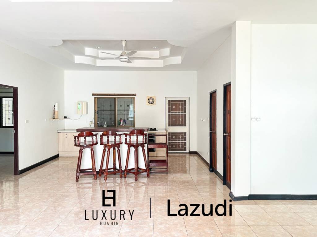 Stadtnah / privater Pool / 3 Schlafzimmer + 3 Bäder