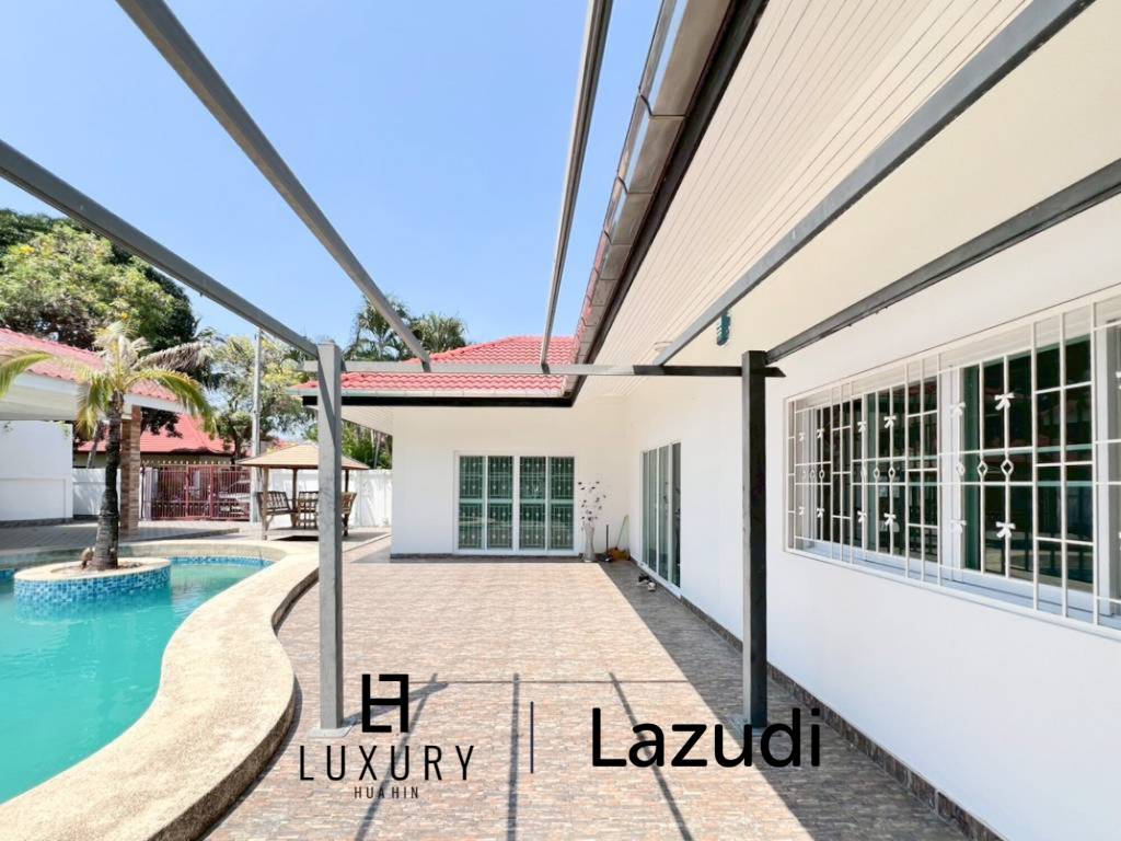 Stadtnah / privater Pool / 3 Schlafzimmer + 3 Bäder