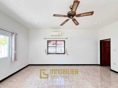 Proche de la ville / piscine privée / 3 chambres + 3 salles de bain