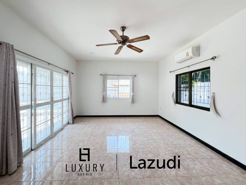 Stadtnah / privater Pool / 3 Schlafzimmer + 3 Bäder