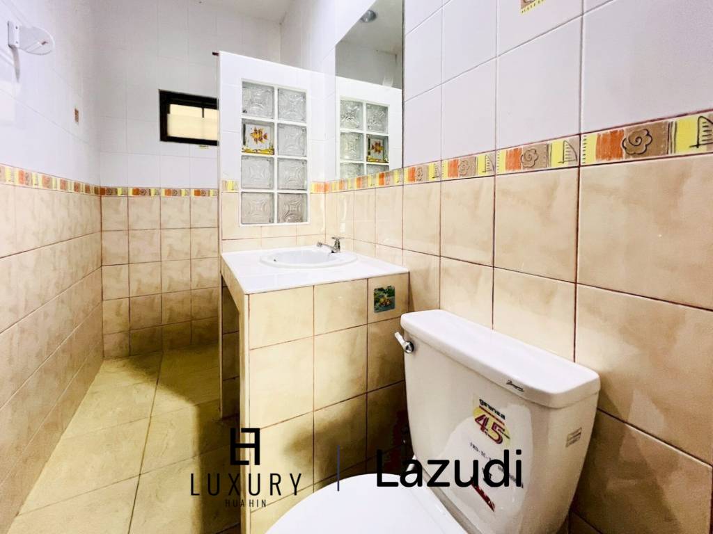 Stadtnah / privater Pool / 3 Schlafzimmer + 3 Bäder