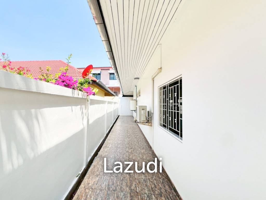 3 bed 3 bath pool villa in Nong Khae Hua Hin