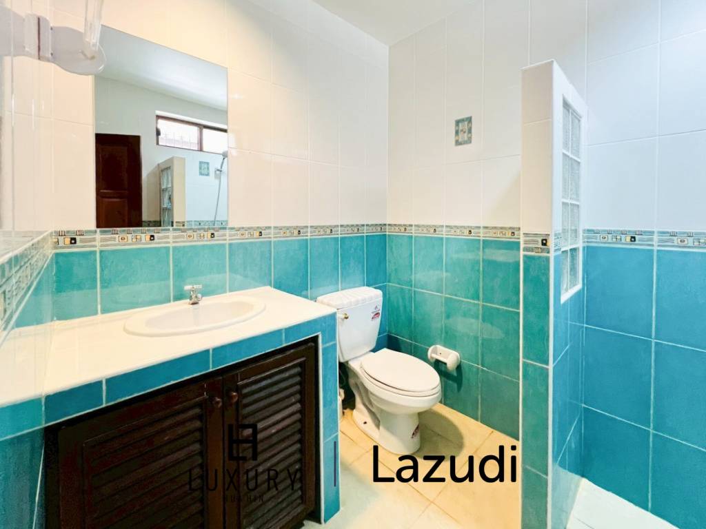 Stadtnah / privater Pool / 3 Schlafzimmer + 3 Bäder