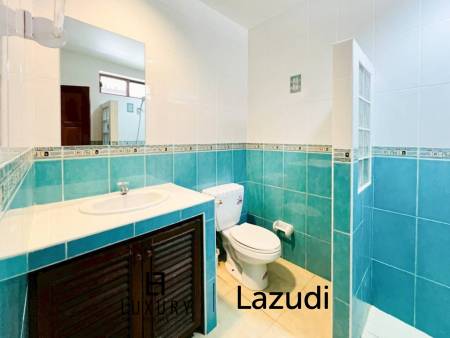 Stadtnah / privater Pool / 3 Schlafzimmer + 3 Bäder