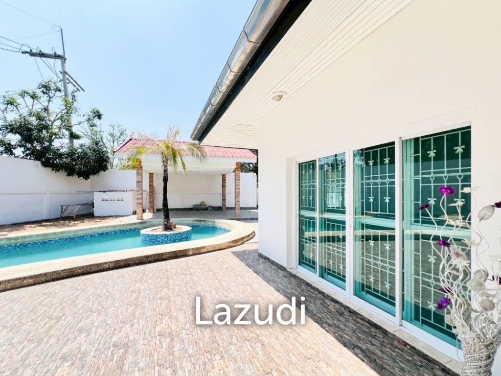 3 bed 3 bath pool villa in Nong Khae Hua Hin