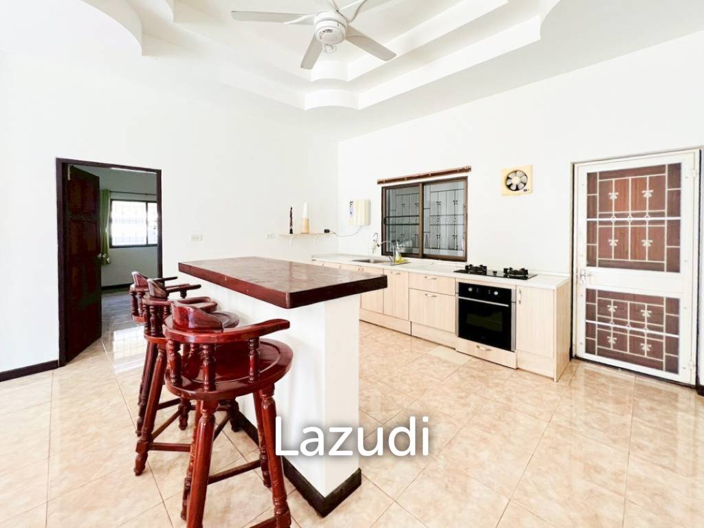 3 bed 3 bath pool villa in Nong Khae Hua Hin