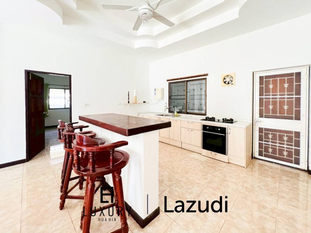 Stadtnah / privater Pool / 3 Schlafzimmer + 3 Bäder