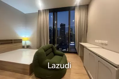28 sqm Noble Around 33 Condo on 9th Floor in Khlong Tan Nuea, Bangkok