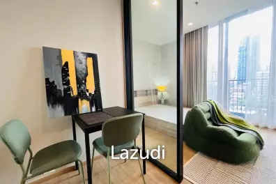 28 sqm Noble Around 33 Condo on 9th Floor in Khlong Tan Nuea, Bangkok