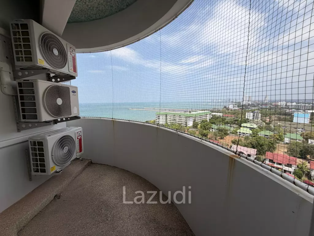 Newly Renovated 2-Bedroom Grandview Jomtien