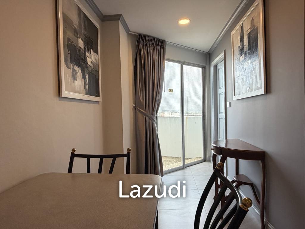 Newly Renovated 2-Bedroom Grandview Jomtien