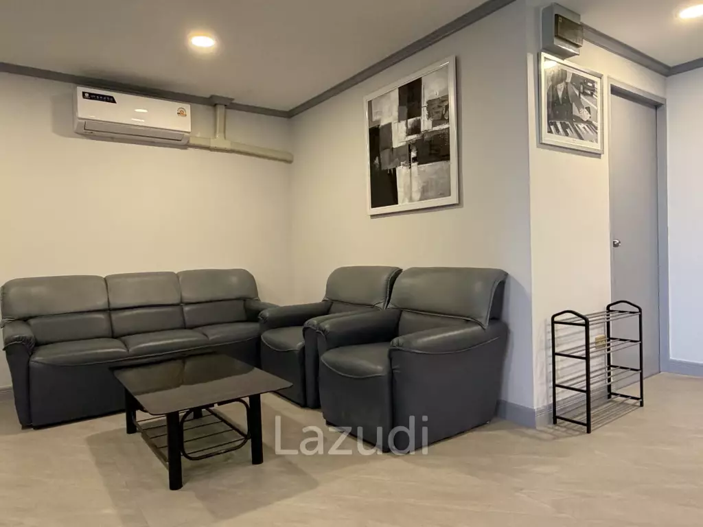 Newly Renovated 2-Bedroom Grandview Jomtien