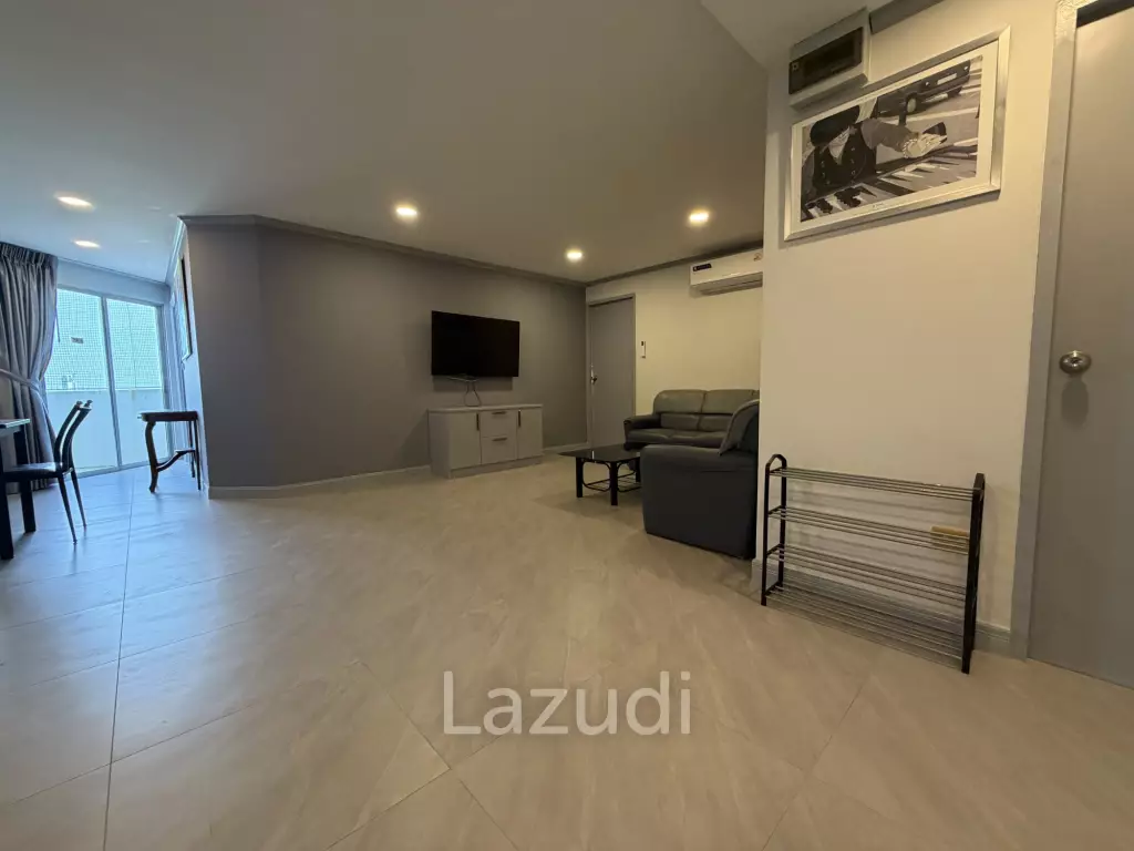 Newly Renovated 2-Bedroom Grandview Jomtien