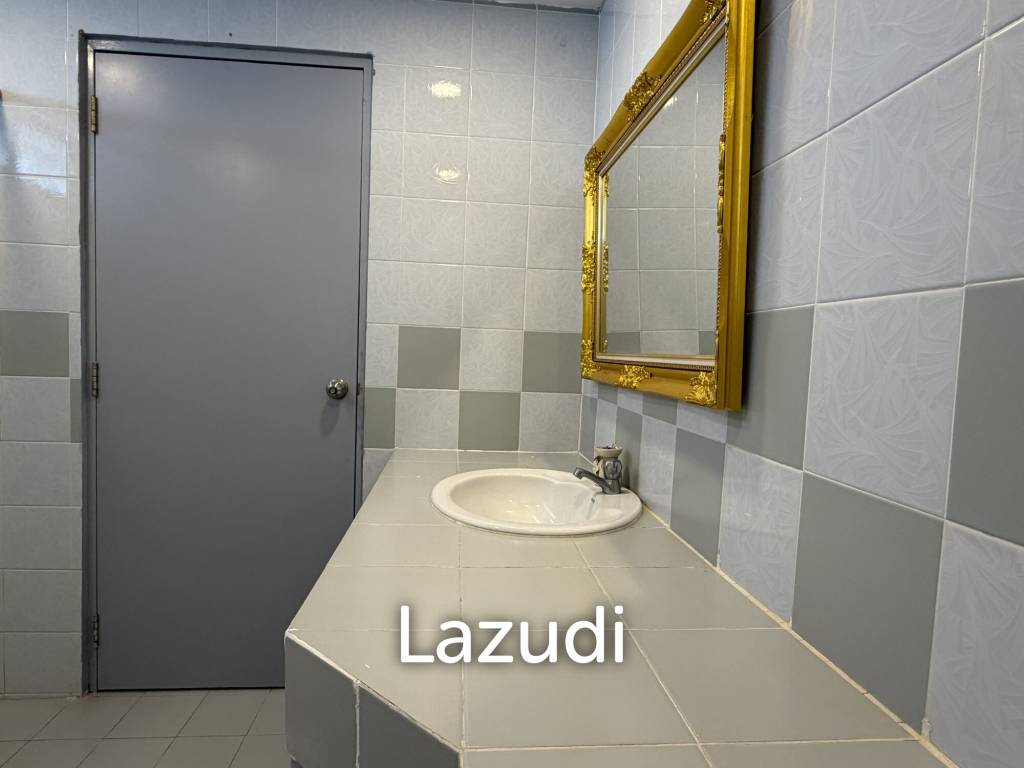 Newly Renovated 2-Bedroom Grandview Jomtien
