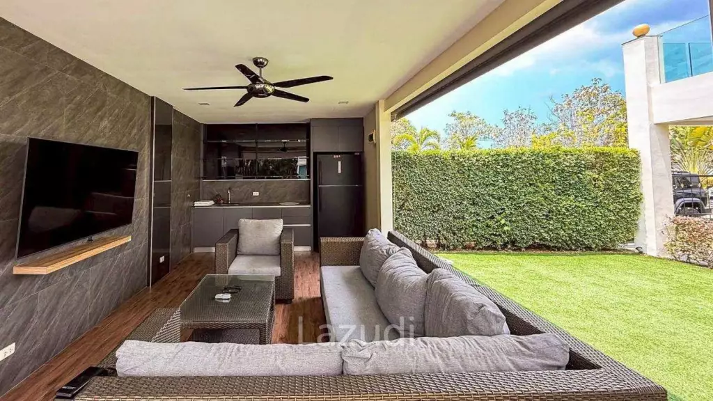 Large 5-Bedroom House for Rent Greenfield Villa