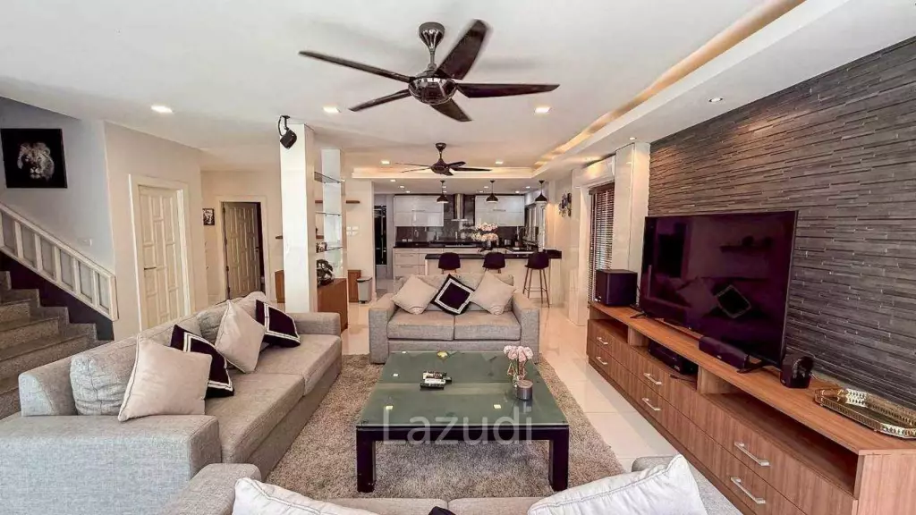 Large 5-Bedroom House for Rent Greenfield Villa