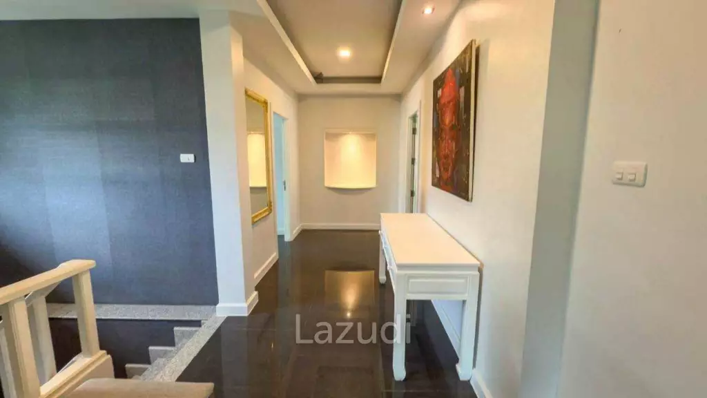 Large 5-Bedroom House for Rent Greenfield Villa