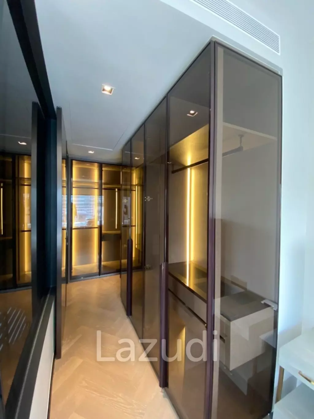 72 sqm 2 Bed Condo at The Reserve 61 Hideaway Bangkok