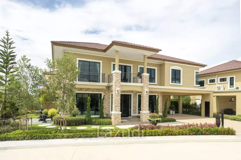 Villa Rossella - Classic European Design 4 Bed Villa with Pool in Supalai Lagoon