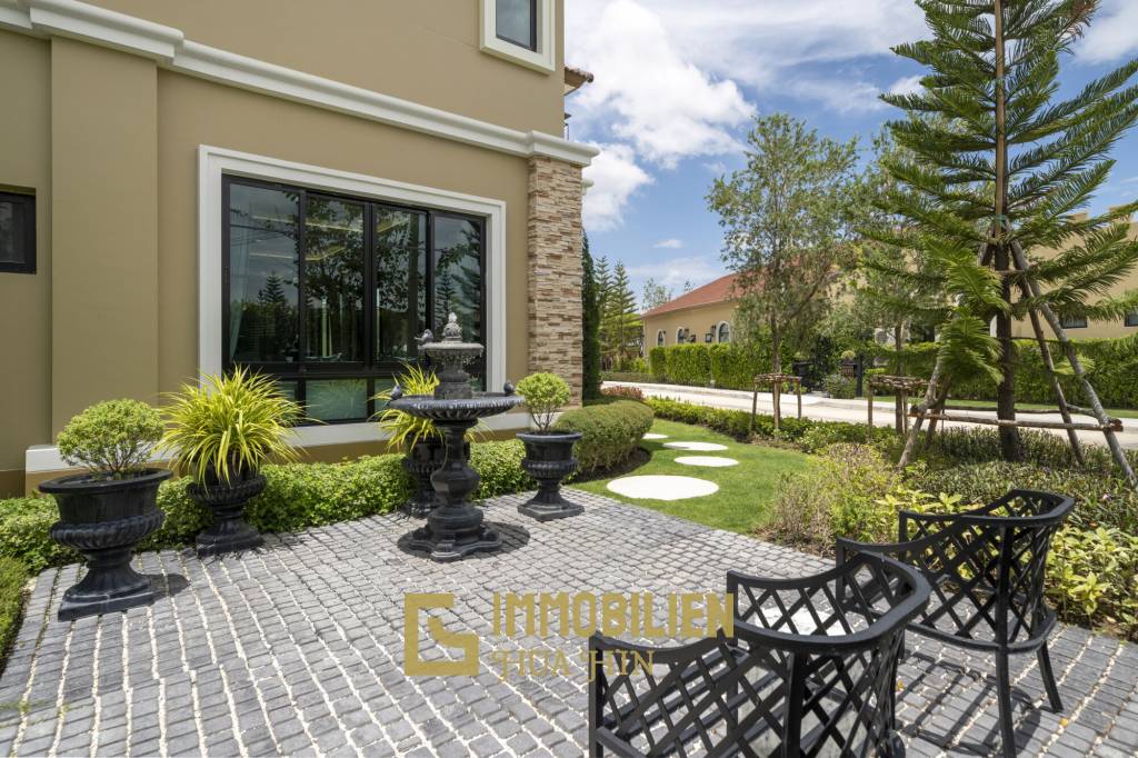 Villa Rossella – Villa au style européen avec 4 chambres et piscine dans le lac Supalai Lagoon