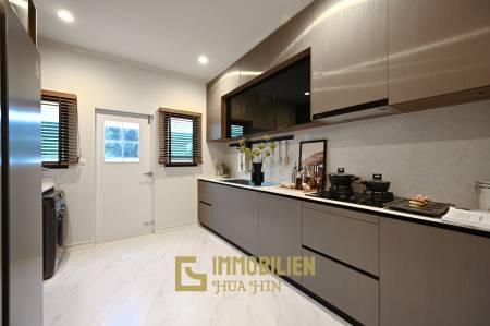 Villa Rossella – Villa au style européen avec 4 chambres et piscine dans le lac Supalai Lagoon