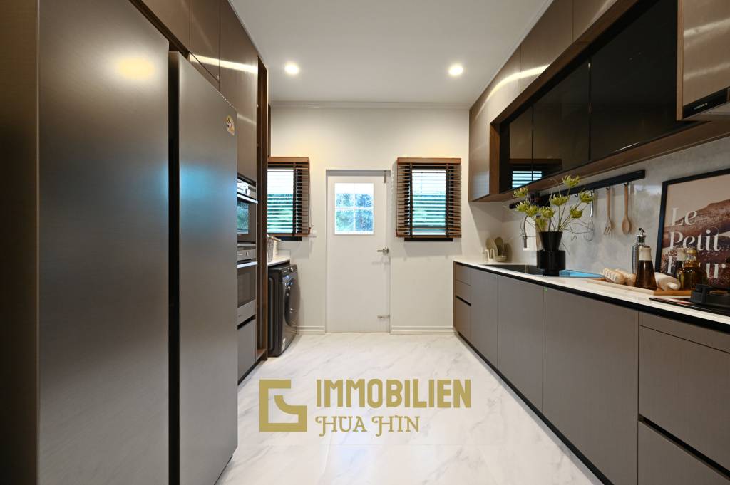 Villa Rossella – Villa au style européen avec 4 chambres et piscine dans le lac Supalai Lagoon