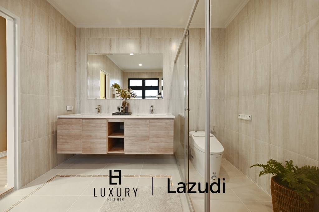 Villa Rossella – Villa im europäischen Stil mit 4 Schlafzimmern und Pool in der Supalai Lagoon Wohnanlage