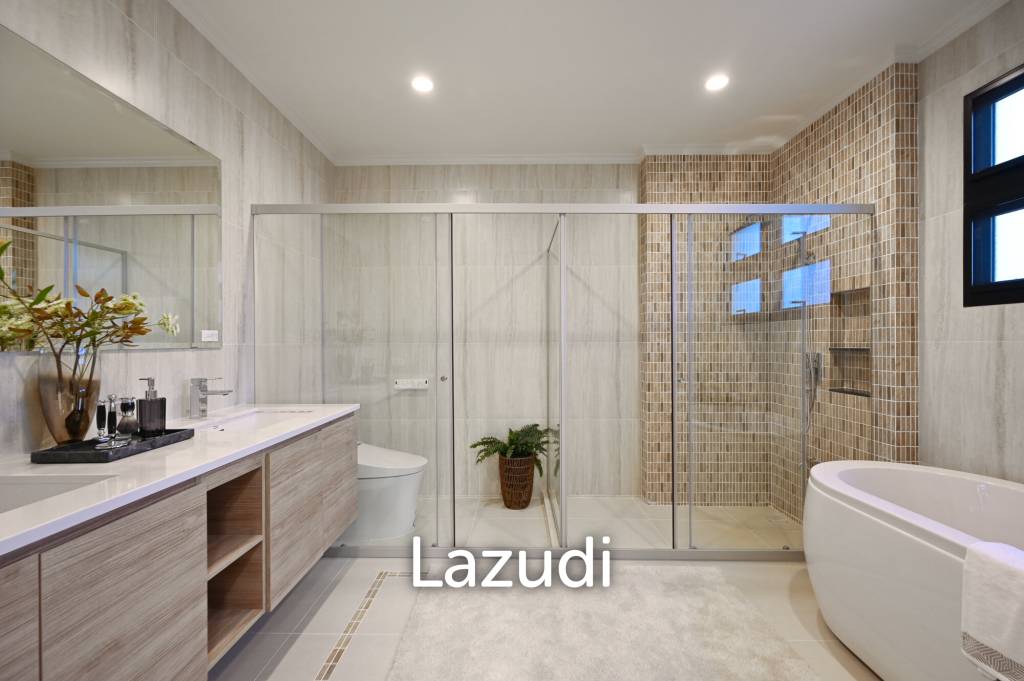 Villa Rossella - Classic European Design 4 Bed Villa with Pool in Supalai Lagoon