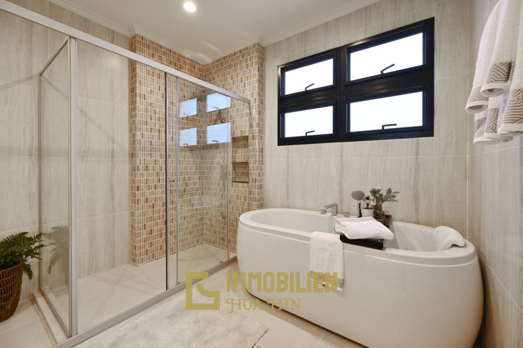 Villa Rossella – Villa au style européen avec 4 chambres et piscine dans le lac Supalai Lagoon