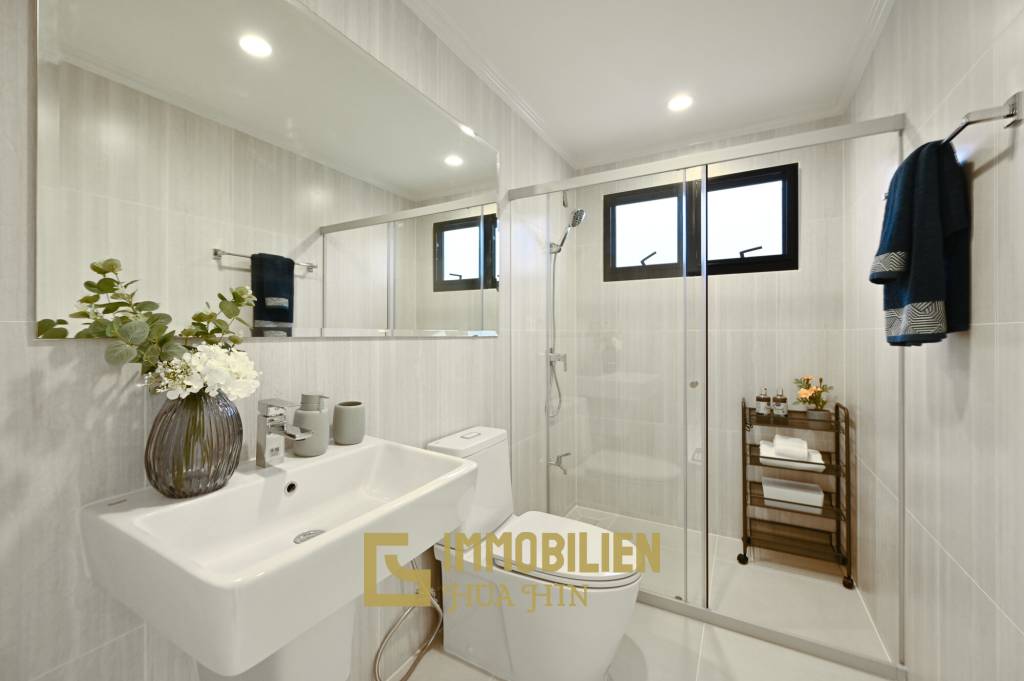 Villa Rossella – Villa au style européen avec 4 chambres et piscine dans le lac Supalai Lagoon