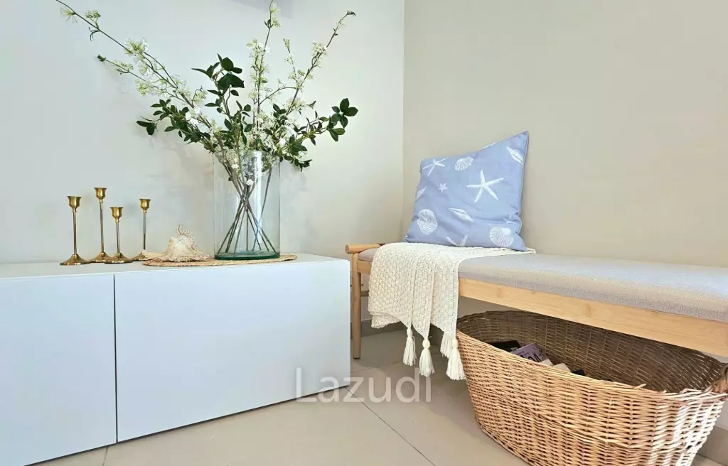Newly Renovated Minimalist Studio at Unixx South Pattaya