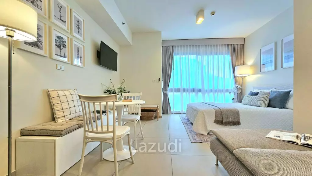 Newly Renovated Minimalist Studio at Unixx South Pattaya