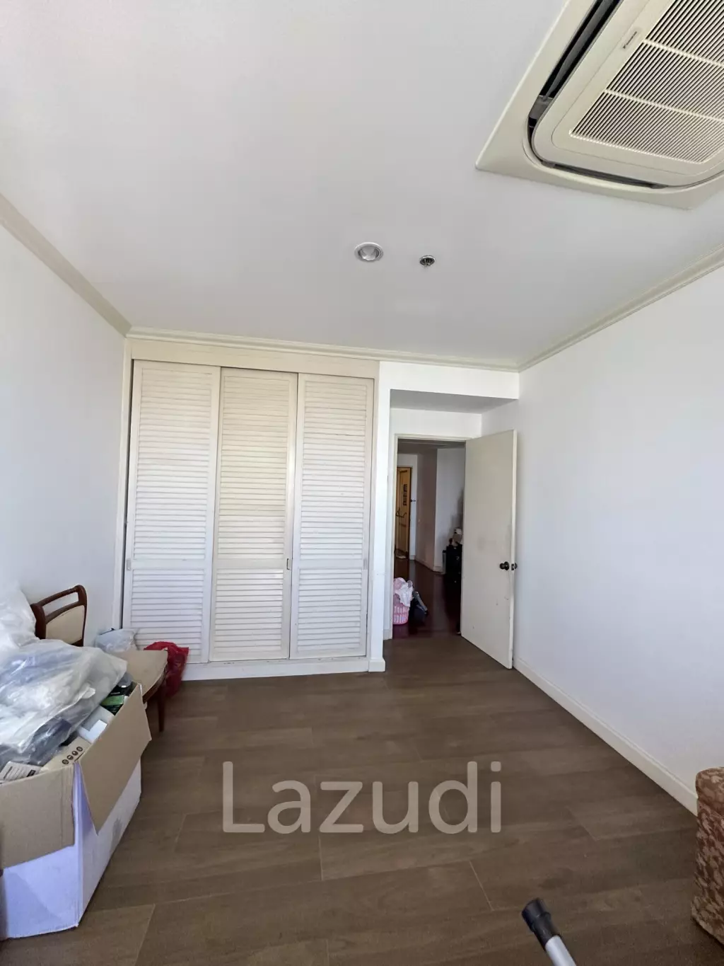 2 bedroom 1 bathroom 87.7 sqm at Baan Chao Praya for sale