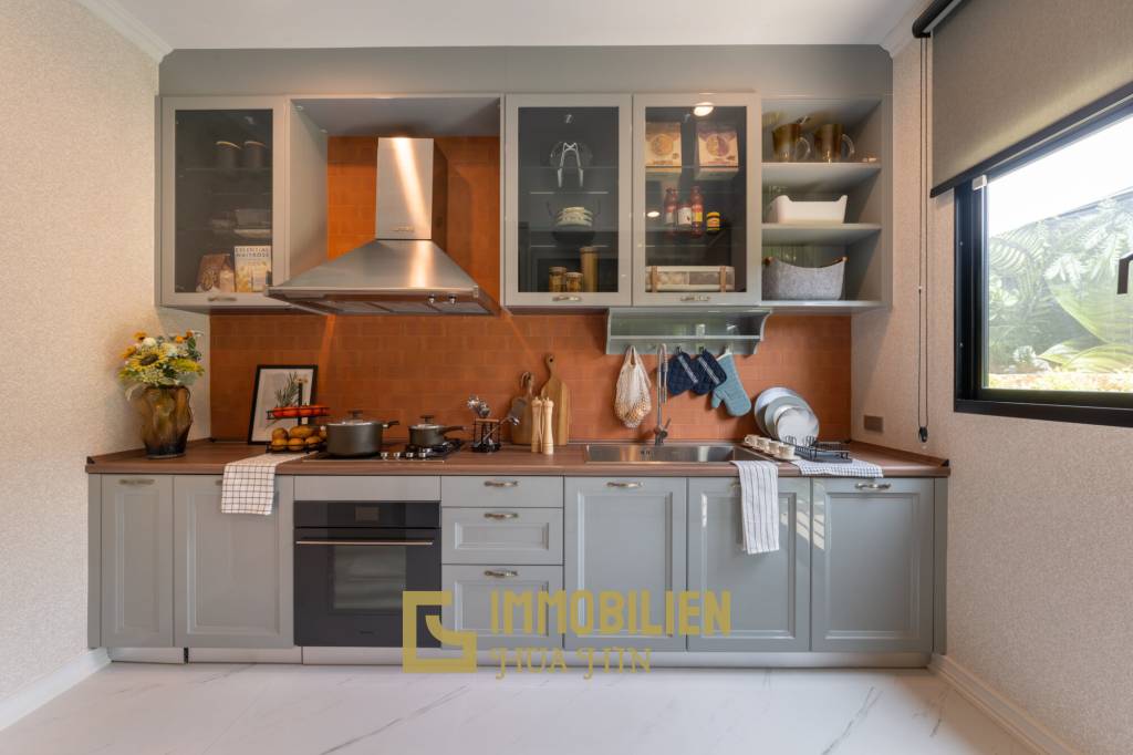 Villa Grosso – Villa de 295 m² avec 4 chambres dans le Supalai Lagoon Resort / Hua Hin