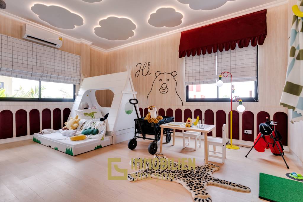 Villa Grosso – Villa de 295 m² avec 4 chambres dans le Supalai Lagoon Resort / Hua Hin