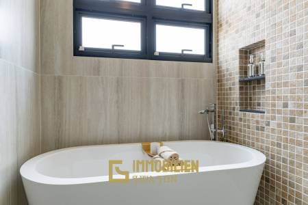 Villa Grosso – Villa de 295 m² avec 4 chambres dans le Supalai Lagoon Resort / Hua Hin