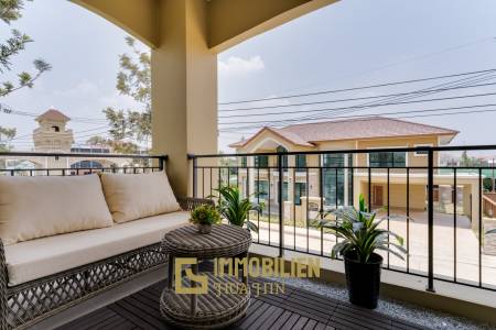 Villa Grosso – Villa de 295 m² avec 4 chambres dans le Supalai Lagoon Resort / Hua Hin