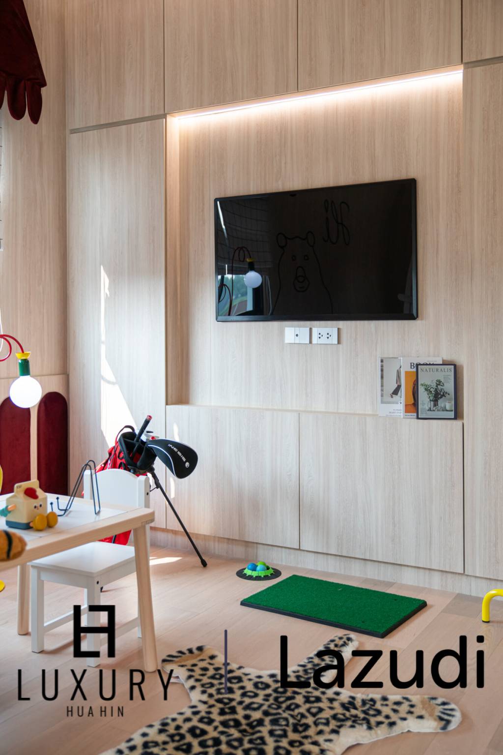 375 qm 4 Bett 6 Bad Villa Für Verkauf