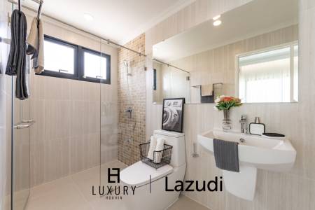 375 qm 4 Bett 6 Bad Villa Für Verkauf