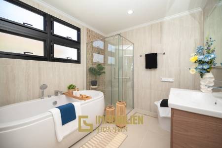 Villa Gradino – Villa de style européen avec 4 chambres dans le complexe Supalai Lagoon Resort, Hua Hin